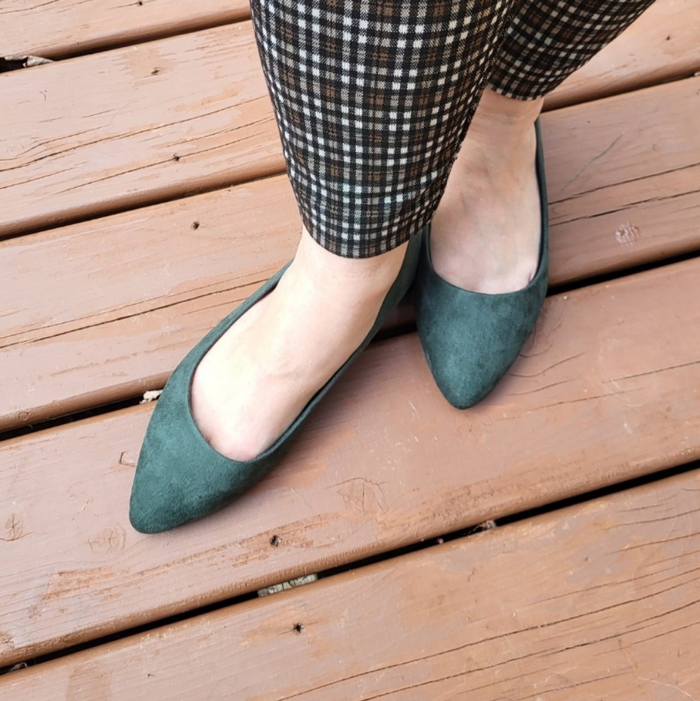 Flats - Picture 2 of 2